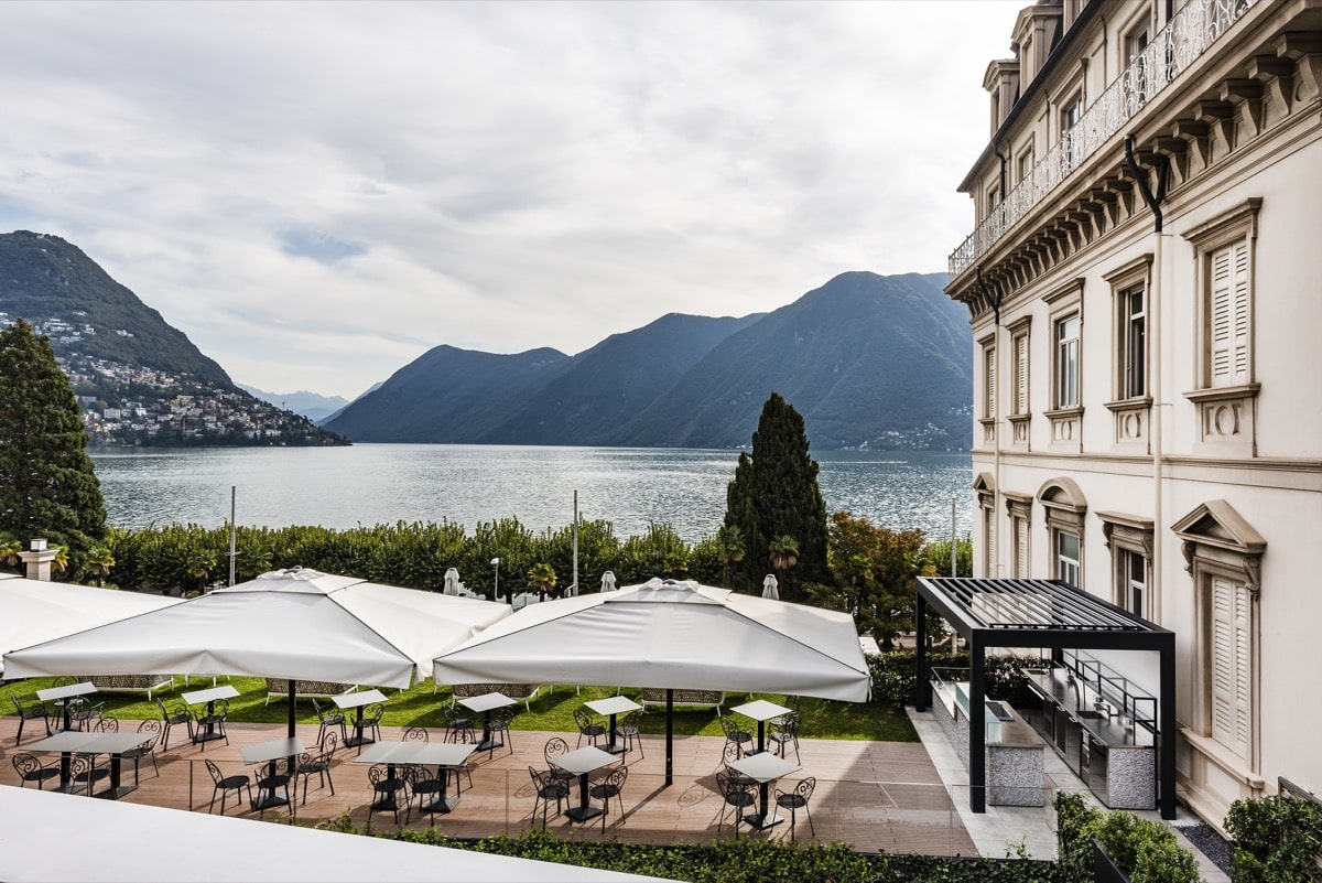 Modernité et charme pour un outdoor panoramique et précieux