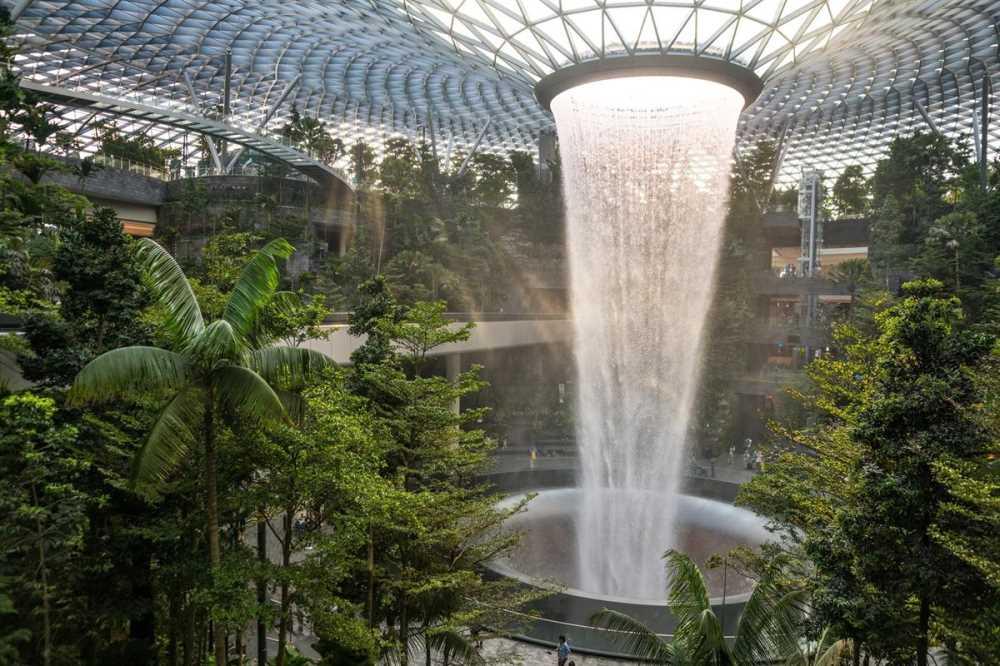 Aeropuertos, centros comerciales, museos: sitios verdes sorprendentes