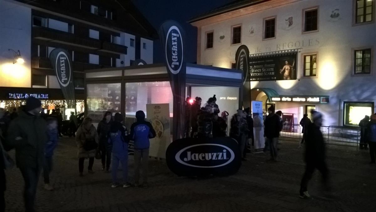 CORRADI IM RAMPENLICHT BEIM SKI-WELTCUP DER DAMEN IN CORTINA