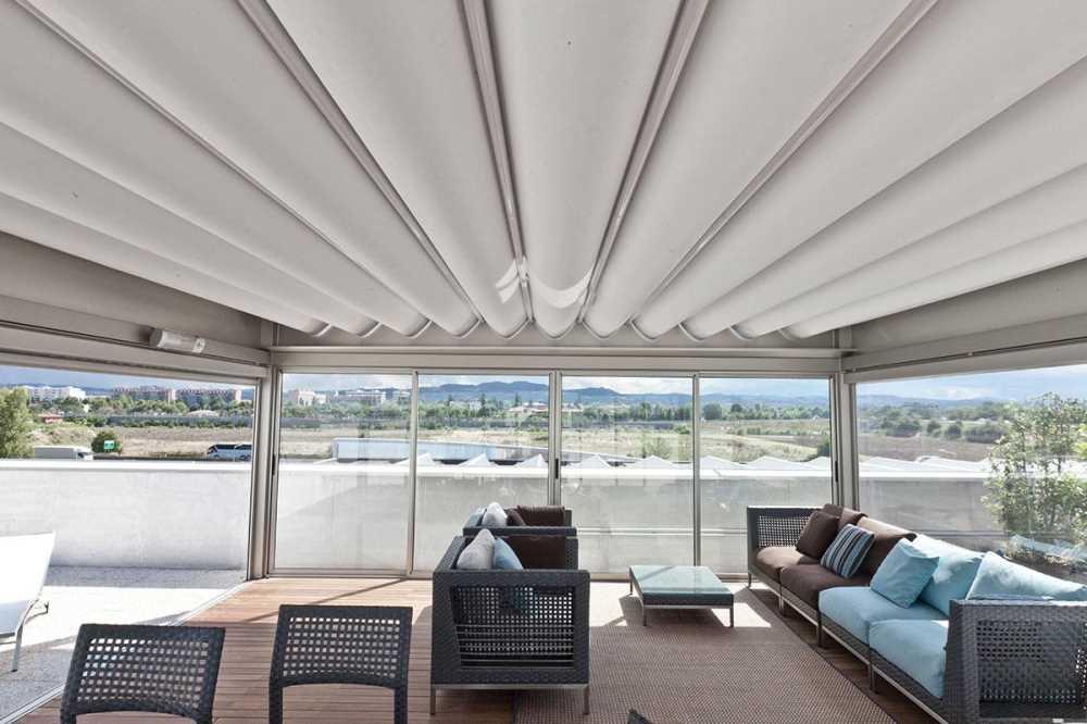 Tips and tricks for cleaning awnings perfectly 