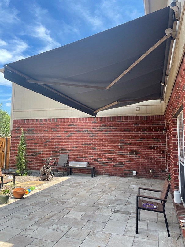 Klip Pod Semi Cassette Awning