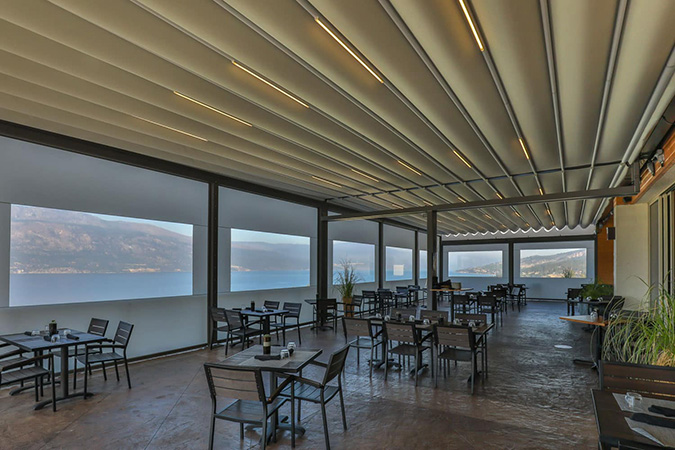 The space for hospitality gets big with metal pergolas